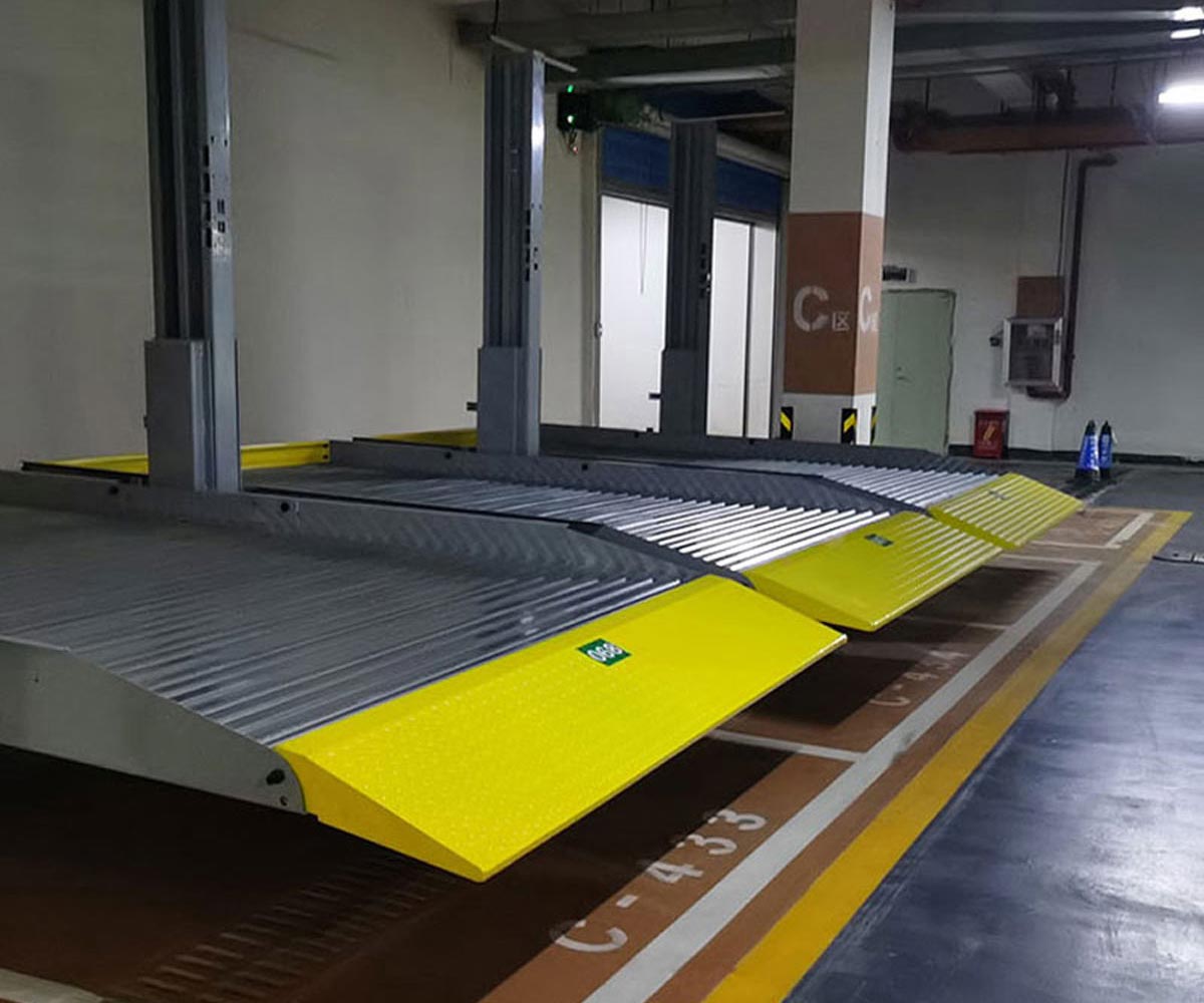 建水兩層升降橫移式立體停車設(shè)備回購