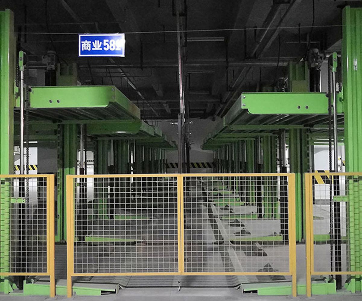祥云雙層簡易升降類機械停車場維保