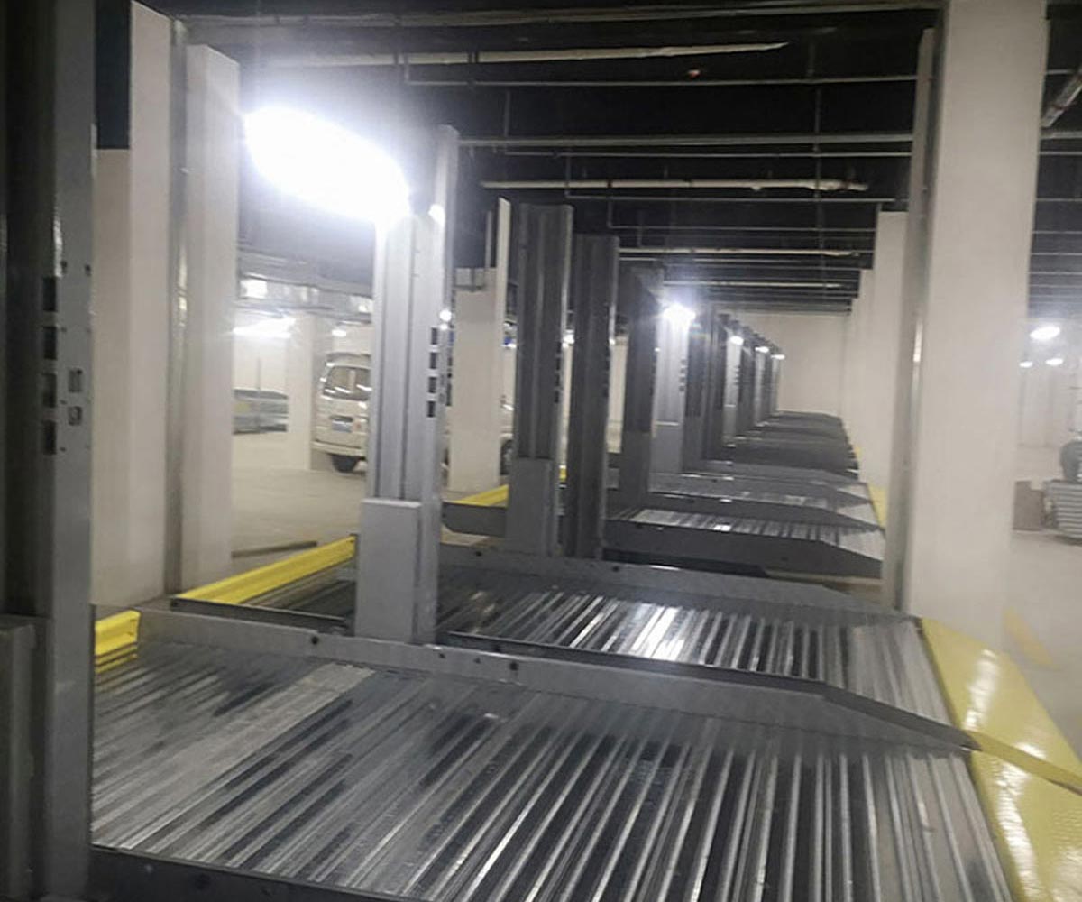 湖南PSH五層升降橫移類停車設備（負一正四地坑式）技術參數(shù)